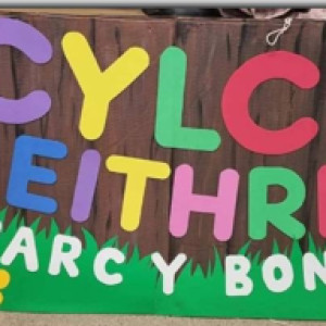Cylch Meithrin Parc y Bont Wootzoo logo