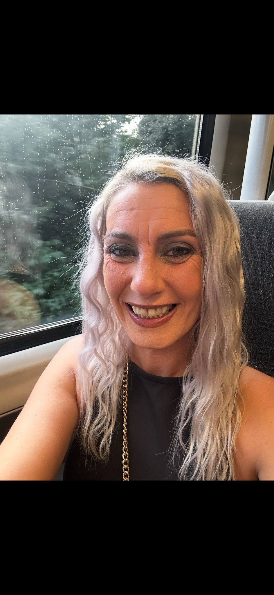 Emily Johnson Cylch Meithrin Gwdihw - Brynithel